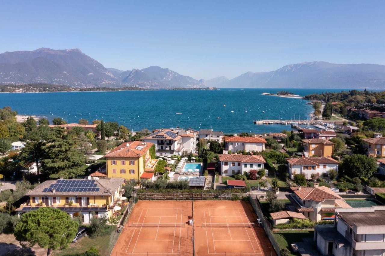 La Quiete Park Hotel Manerba del Garda Eksteriør billede