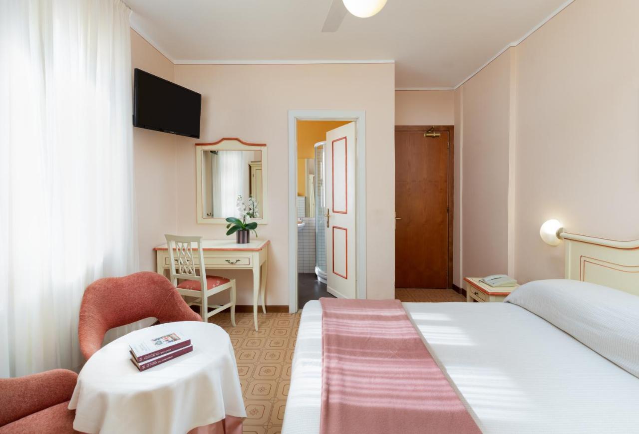 La Quiete Park Hotel Manerba del Garda Eksteriør billede