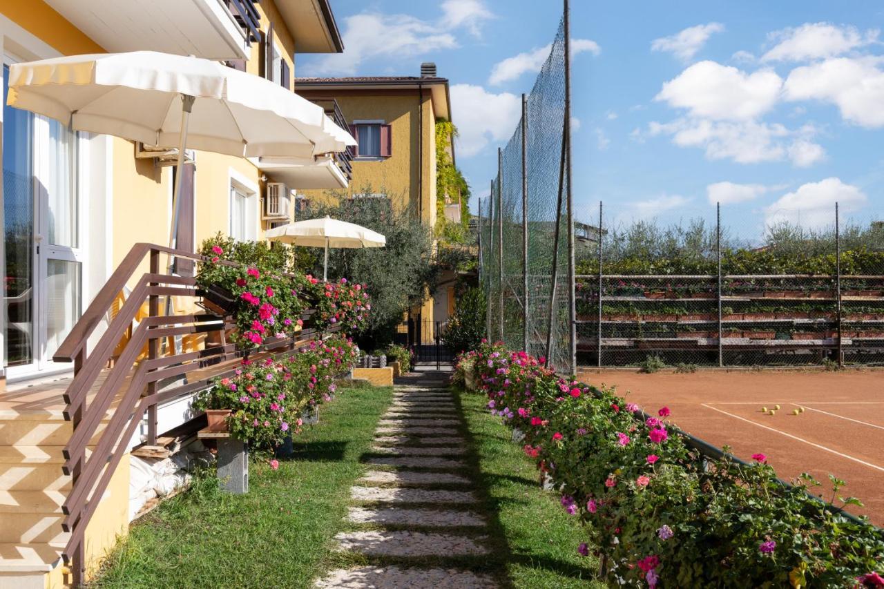 La Quiete Park Hotel Manerba del Garda Eksteriør billede