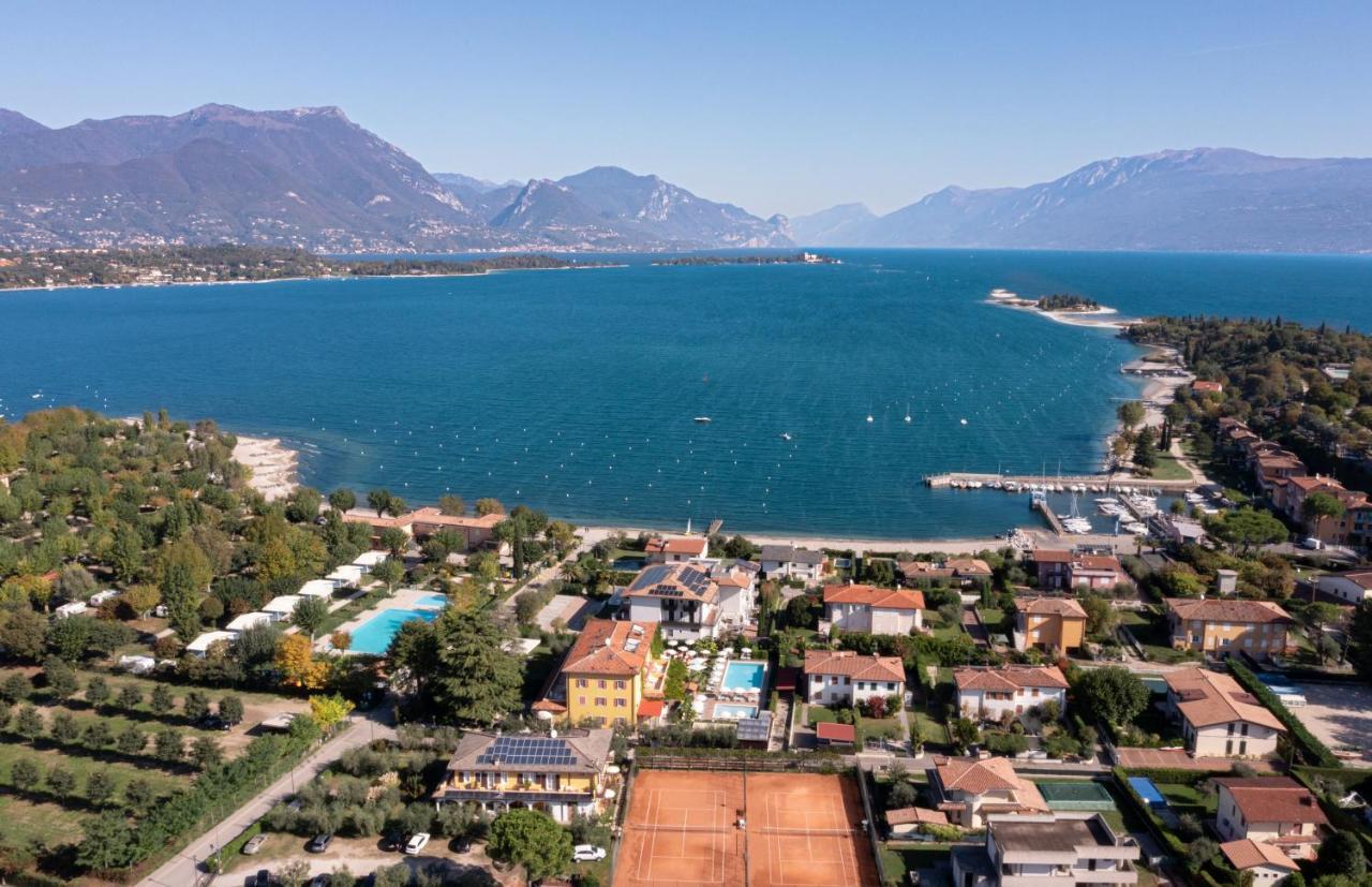 La Quiete Park Hotel Manerba del Garda Eksteriør billede