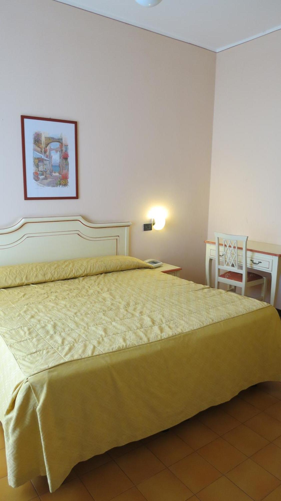 La Quiete Park Hotel Manerba del Garda Eksteriør billede