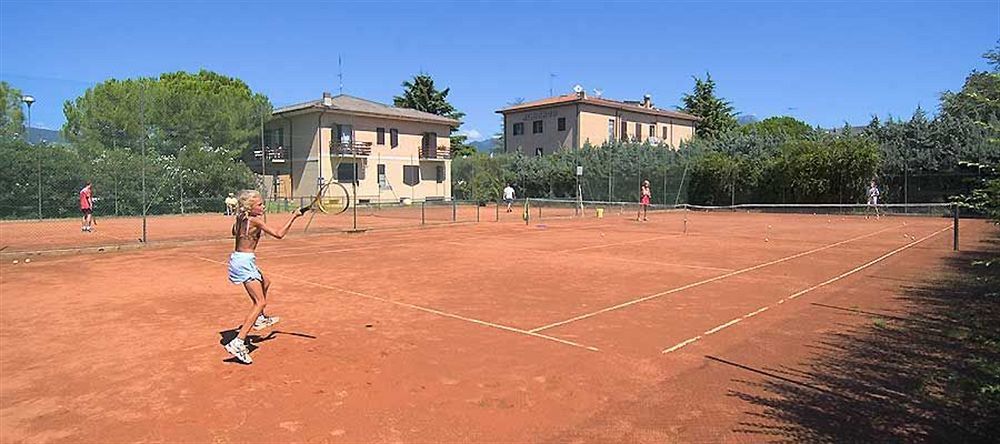 La Quiete Park Hotel Manerba del Garda Eksteriør billede
