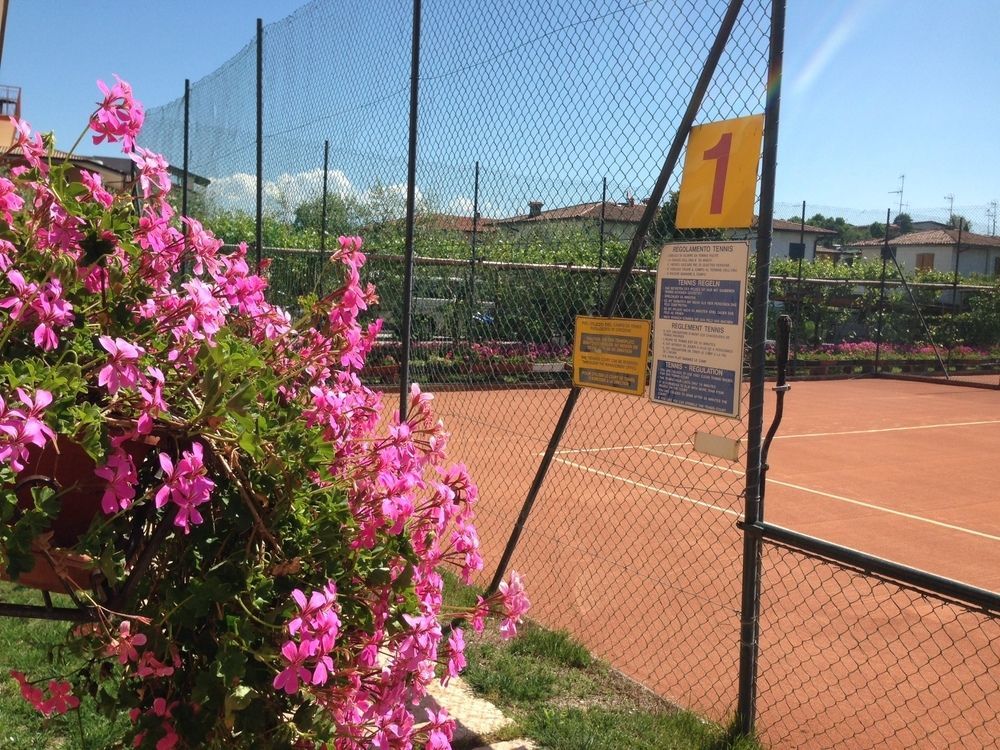 La Quiete Park Hotel Manerba del Garda Eksteriør billede